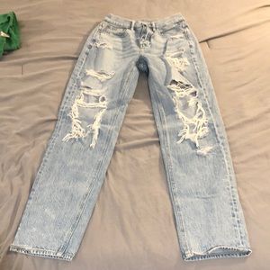 American Eagle mom jeans